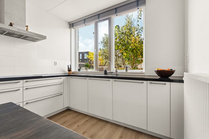 Photo 14 of Cataloniëstraat 36