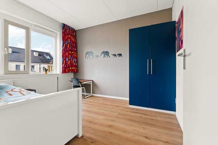 Photo 21 of Cataloniëstraat 36