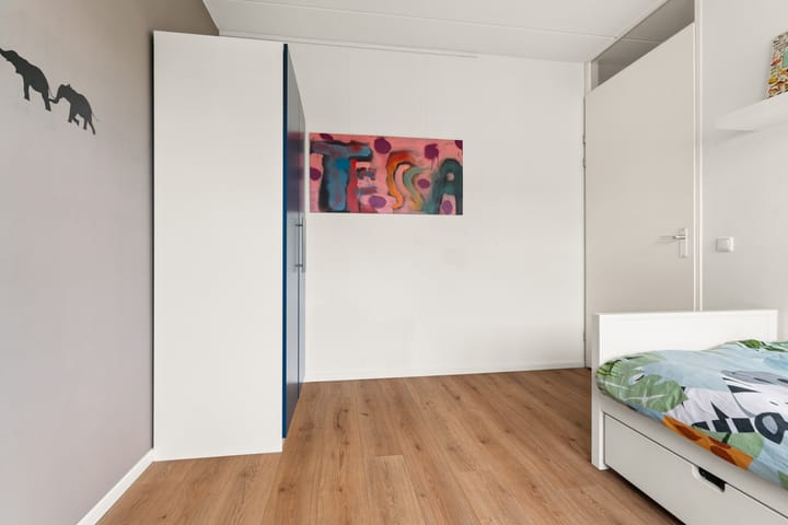 Photo 22 of Cataloniëstraat 36