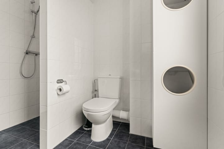 Photo 27 of Cataloniëstraat 36