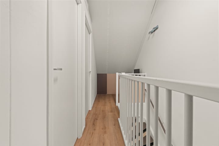 Photo 29 of Cataloniëstraat 36