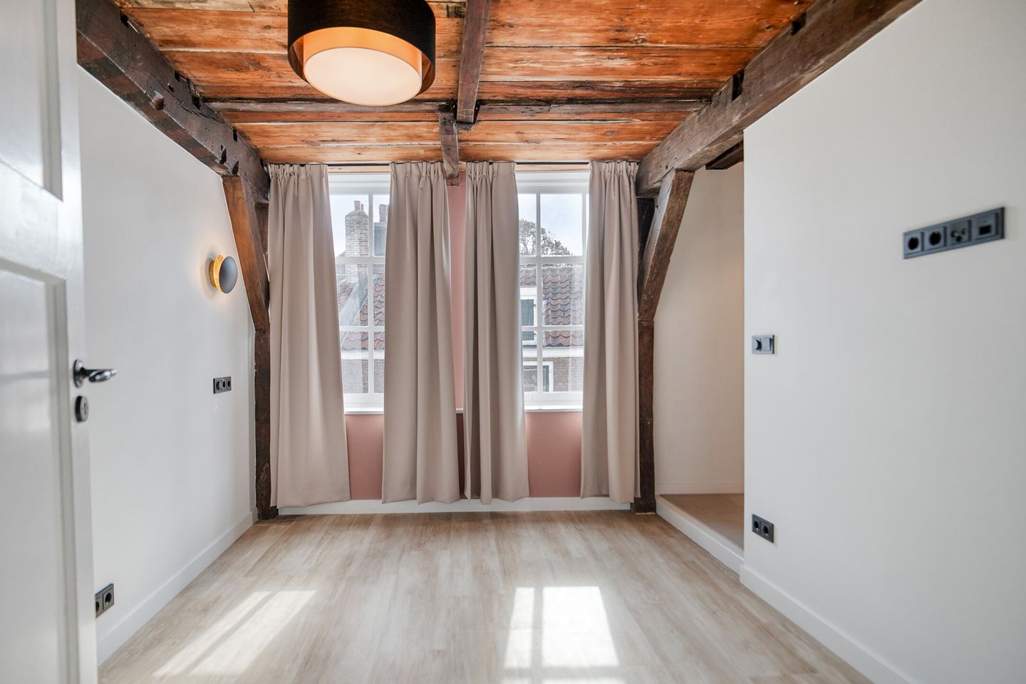 Photo 20 of Wagenaarstraat 13-B