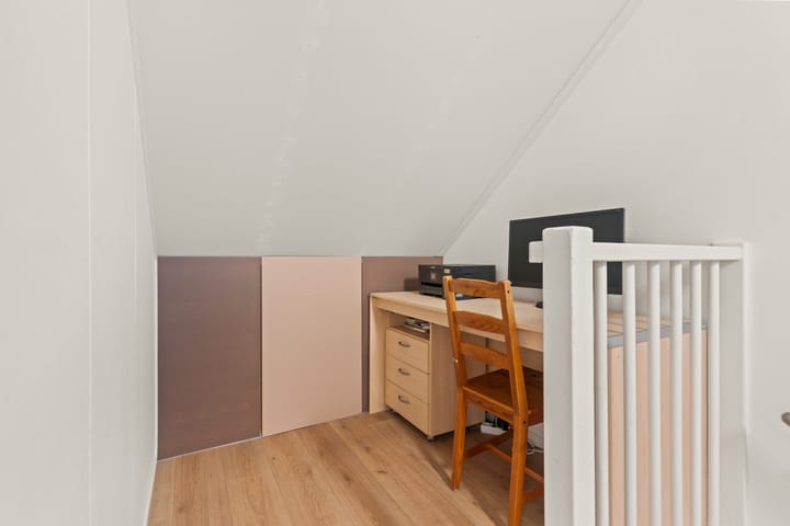 Photo 31 of Cataloniëstraat 36