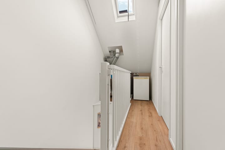 Photo 32 of Cataloniëstraat 36