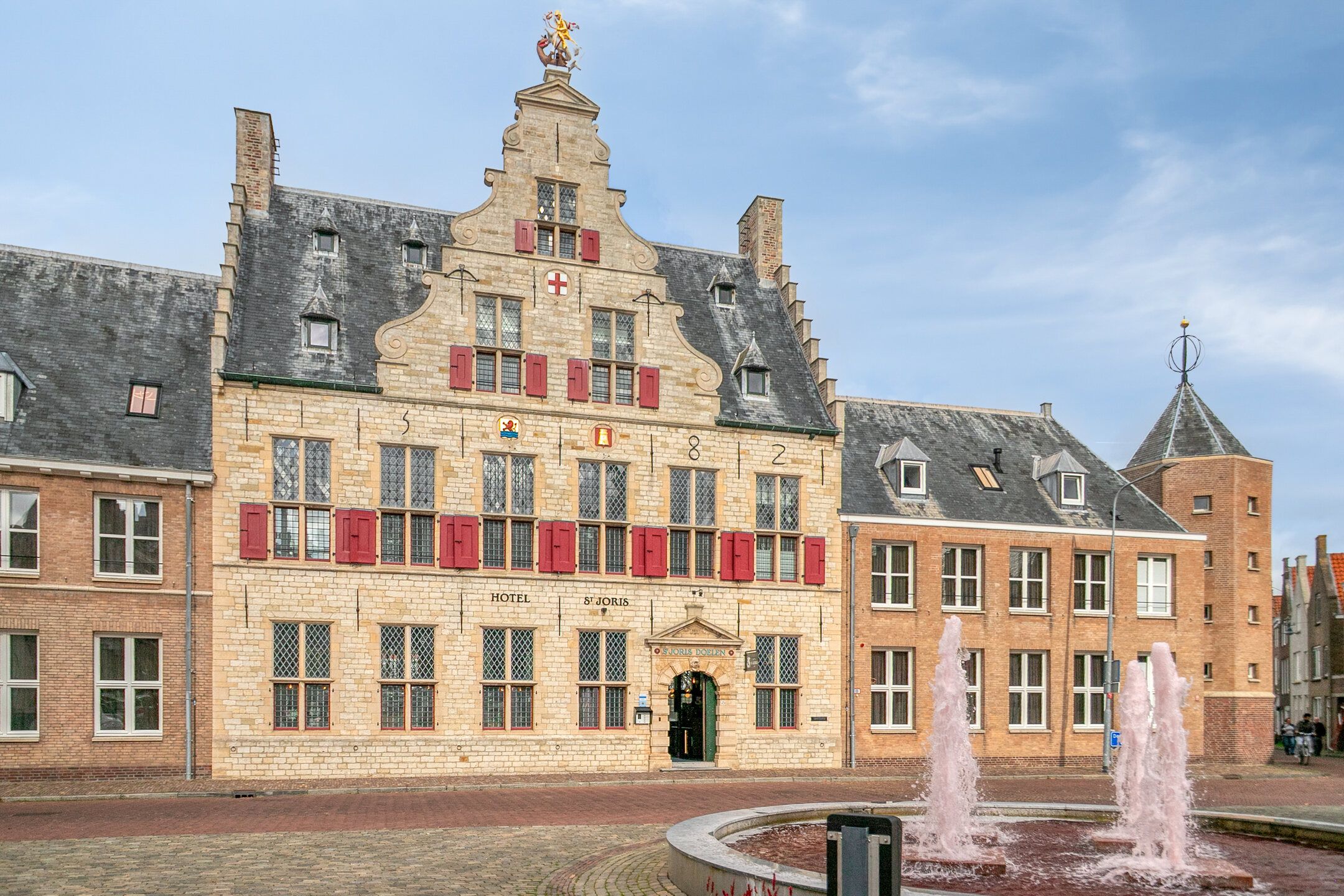 Photo 33 of Wagenaarstraat 13-B