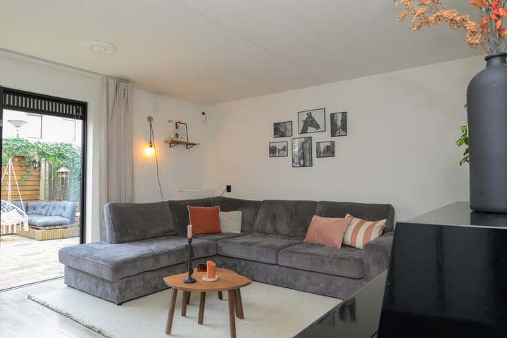 Photo 11 of Wim Lagendaalpad 55