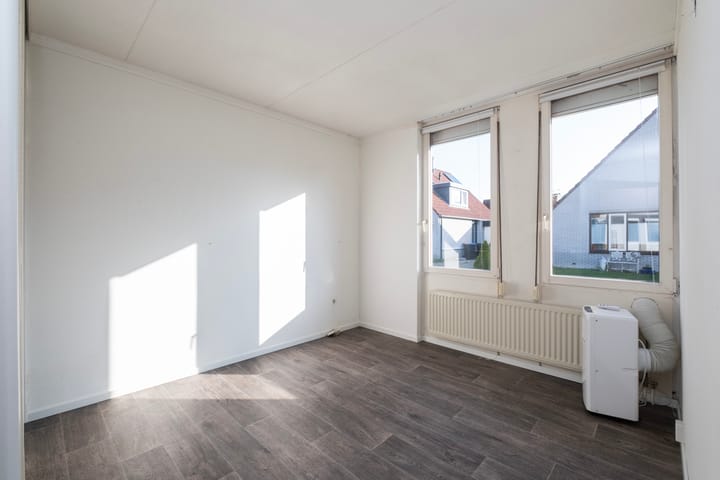 Photo 6 of Melisse 28