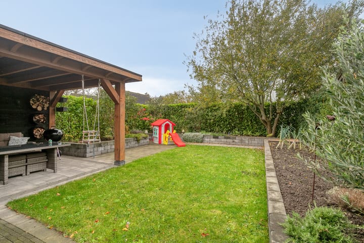 Photo 37 of De Snit 13