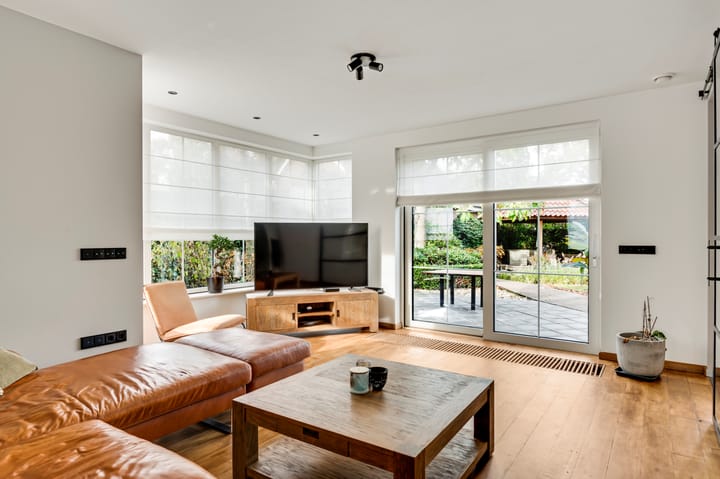 Foto 11 van Veldbloemstraat 6