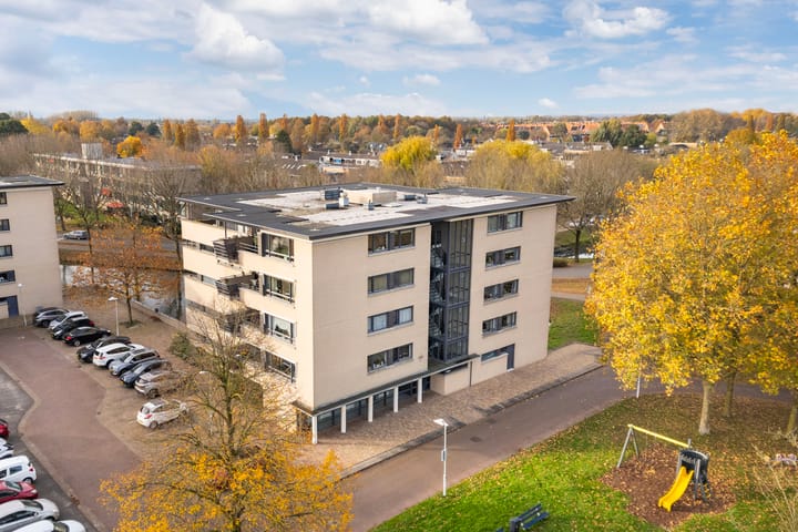 Photo 3 of Windstilte 143