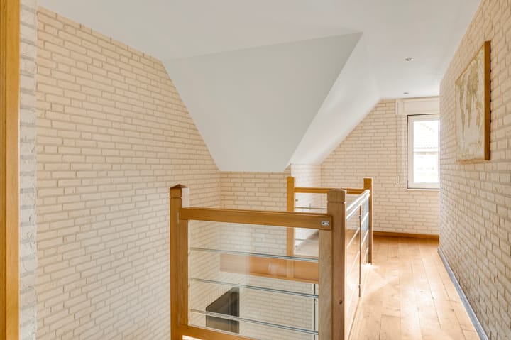 Foto 27 van Veldbloemstraat 6