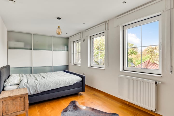 Foto 28 van Veldbloemstraat 6