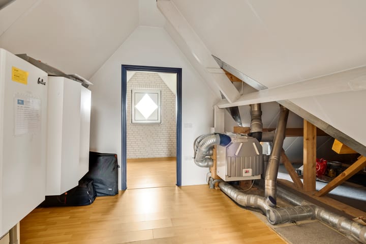 Foto 39 van Veldbloemstraat 6