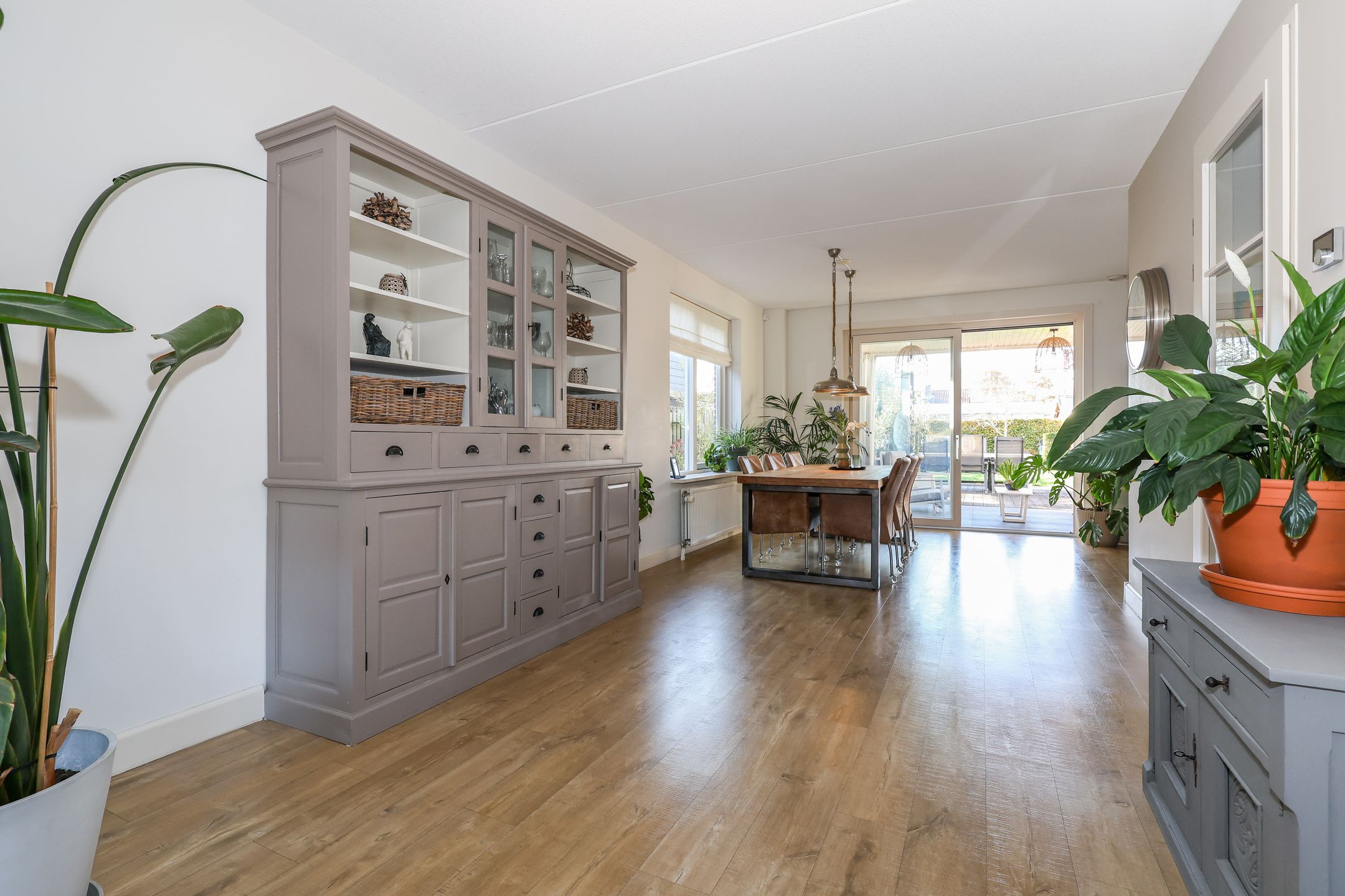 Photo 27 of Voorweg 60