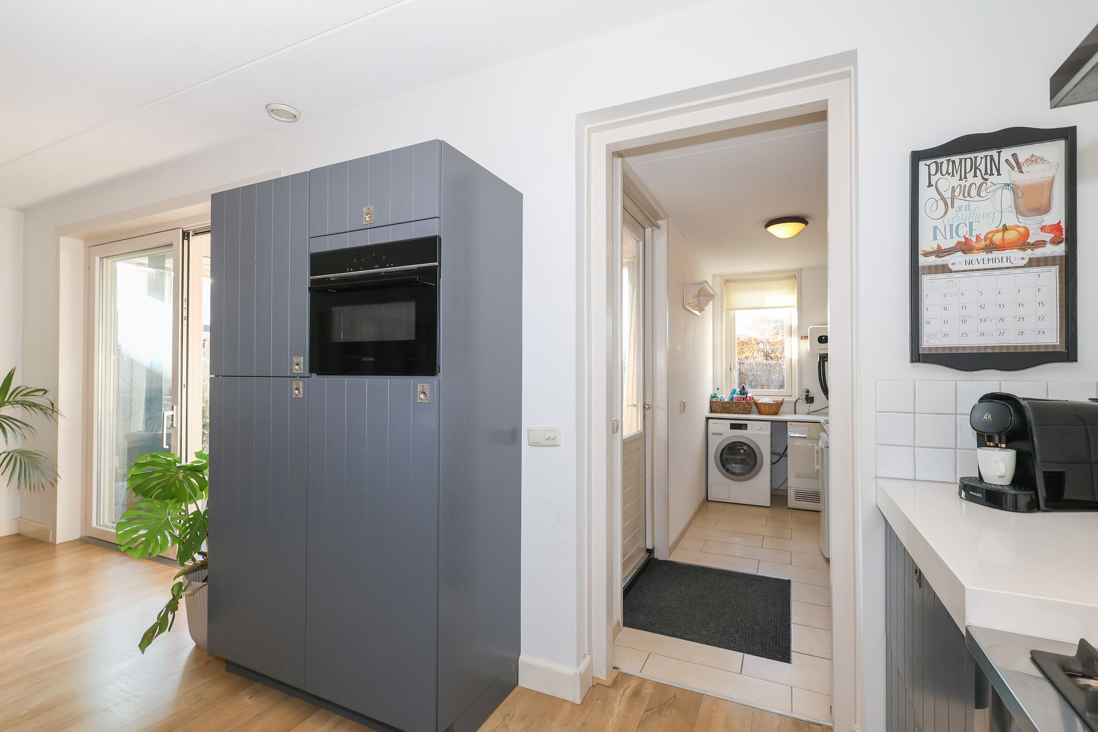 Photo 33 of Voorweg 60