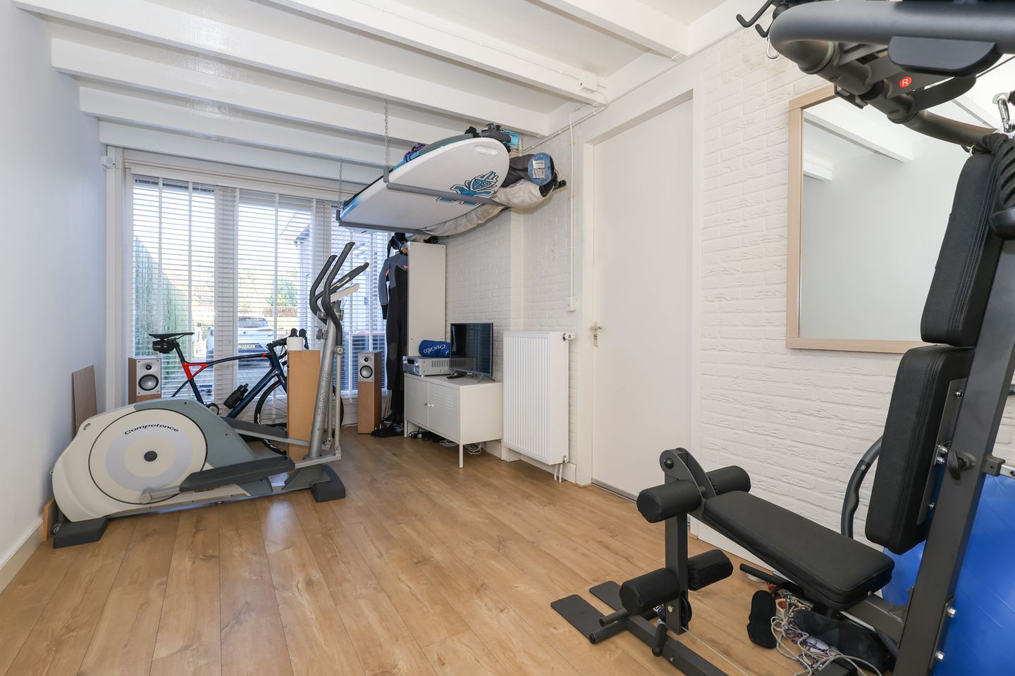 Photo 34 of Voorweg 60