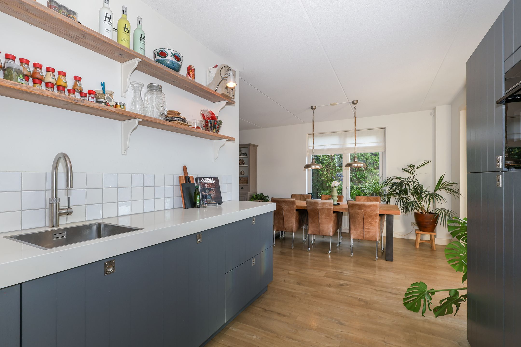 Photo 30 of Voorweg 60