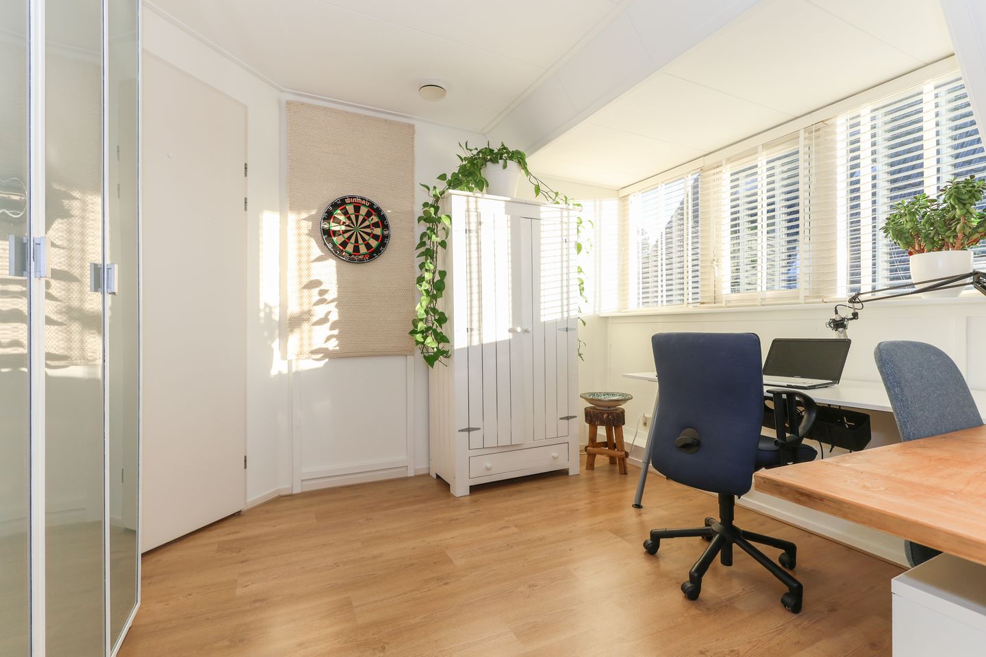 Photo 49 of Voorweg 60