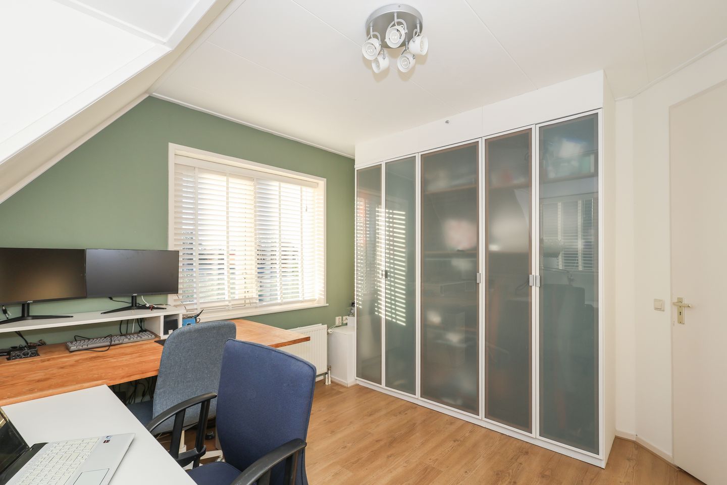 Photo 50 of Voorweg 60