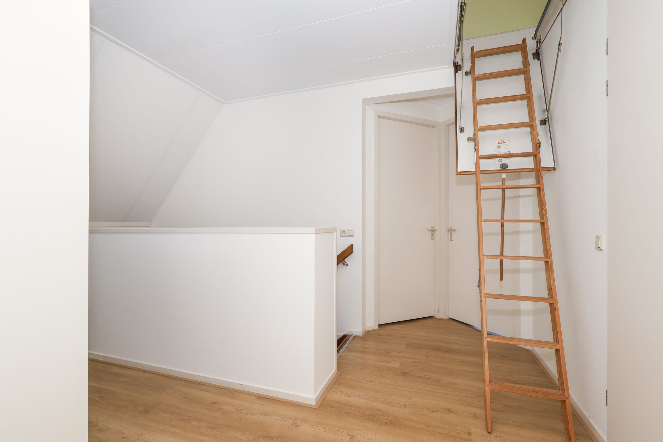 Photo 51 of Voorweg 60