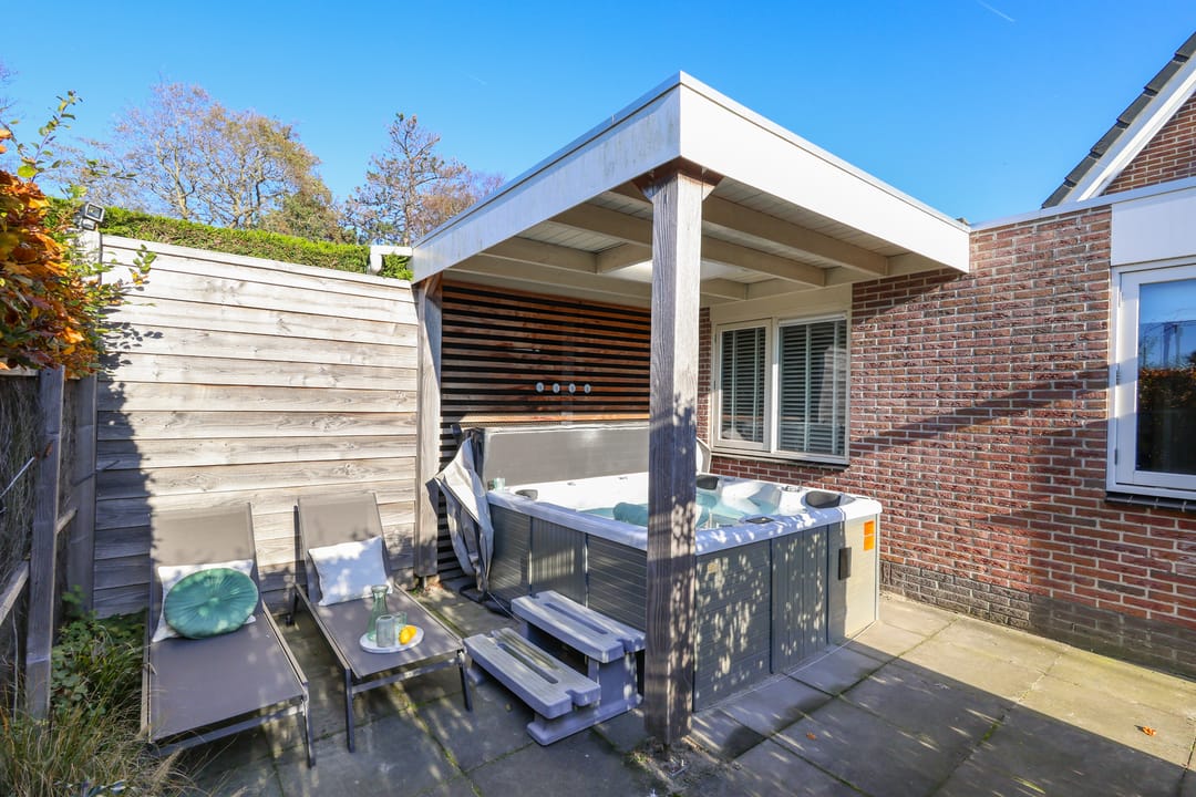 Photo 56 of Voorweg 60