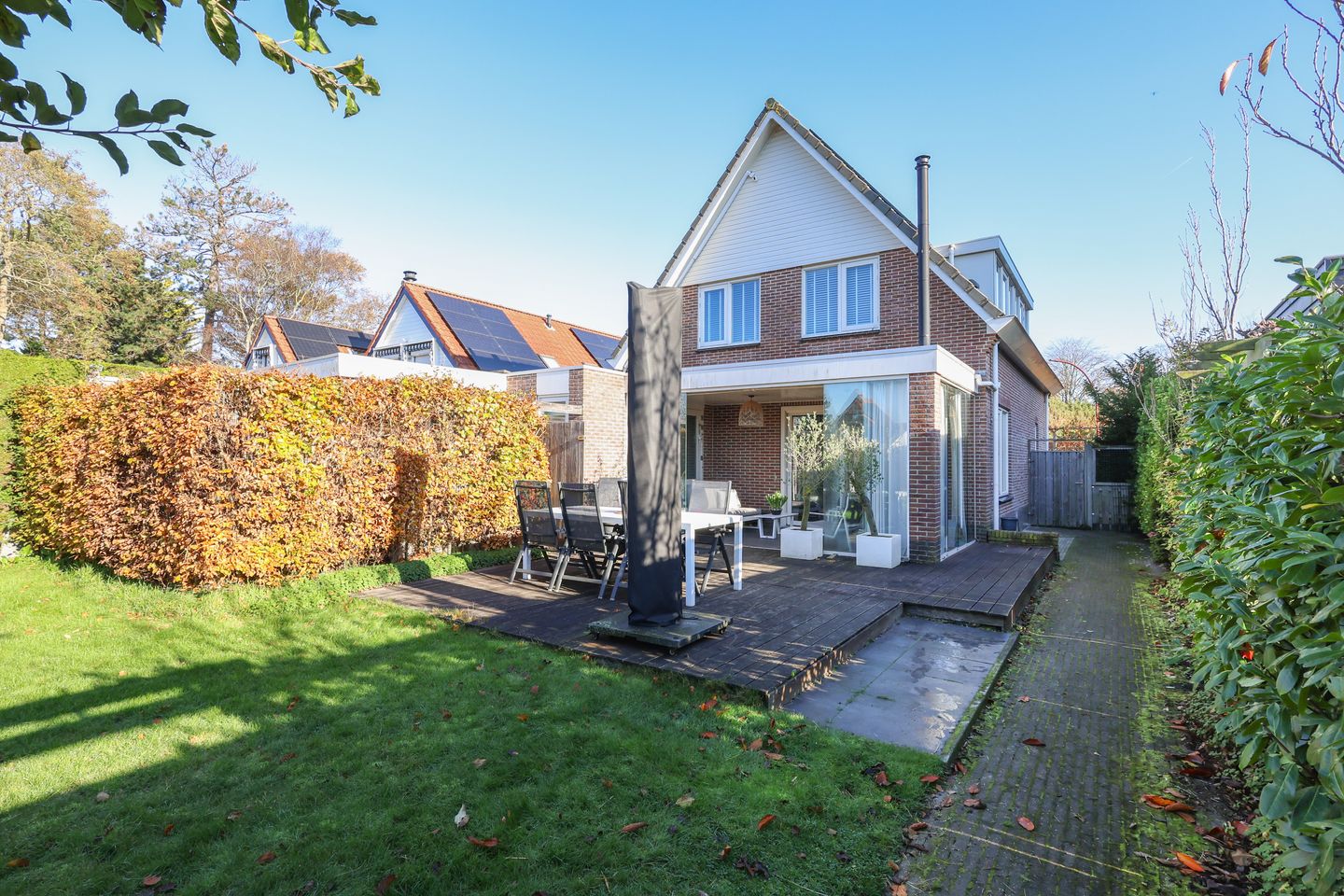 Photo 70 of Voorweg 60