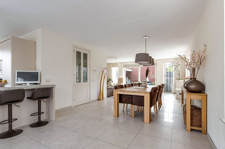 Photo 21 of Robert Pearystraat 20