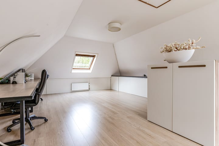 Photo 39 of Robert Pearystraat 20