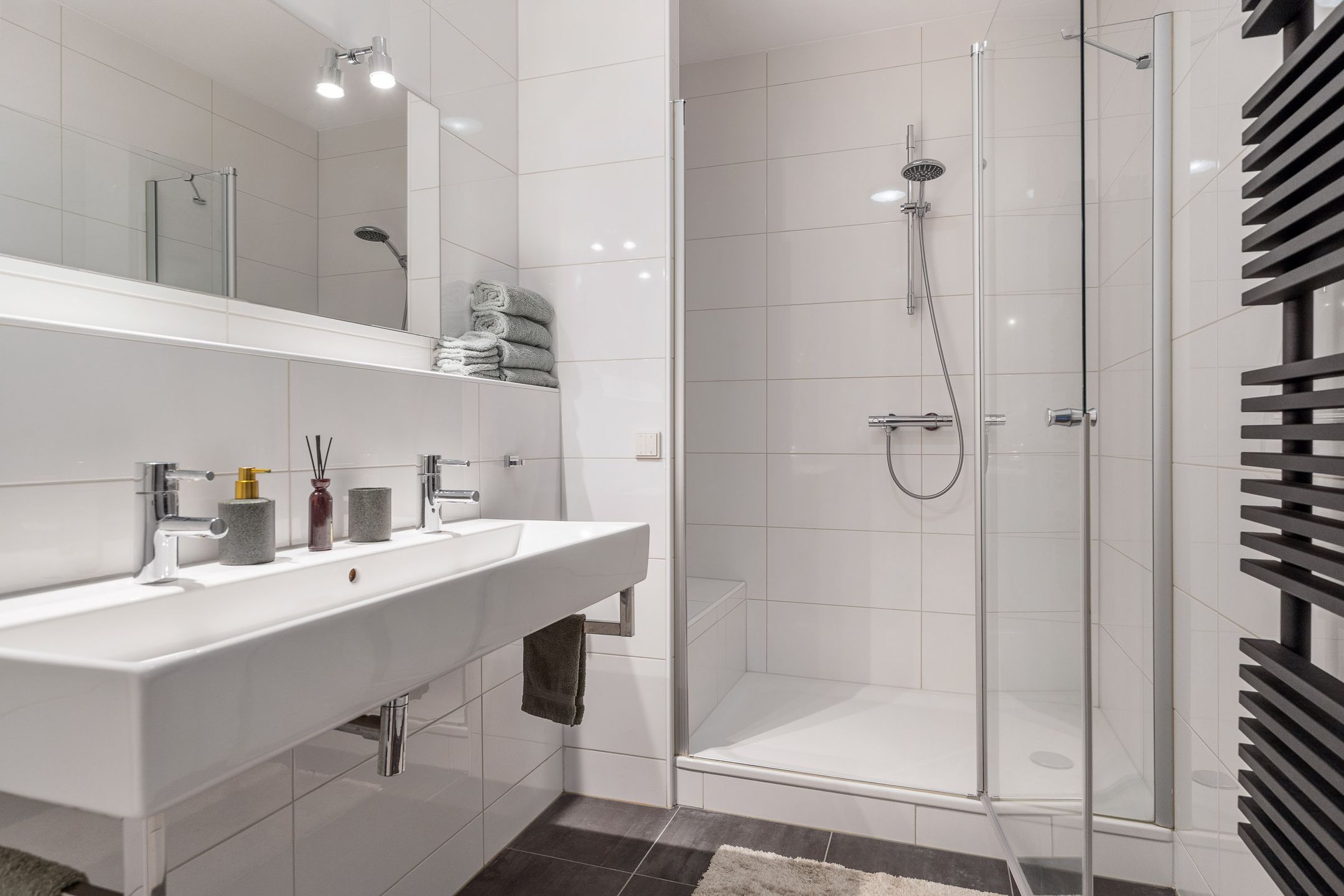 Photo 36 of Zaailand 229