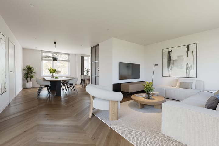 Photo 3 of Weegbree 6