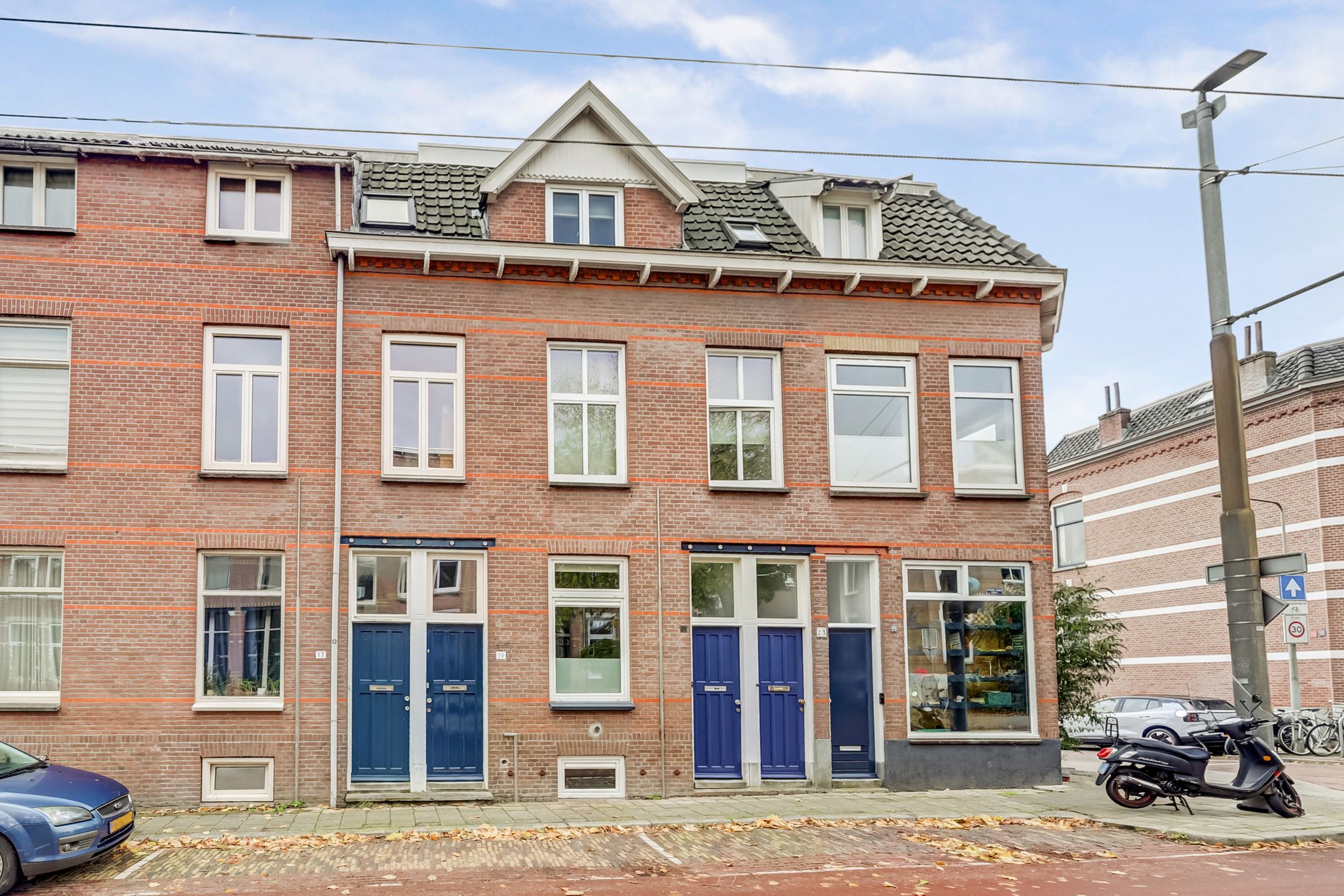 Graaf Lodewijkstraat 21 