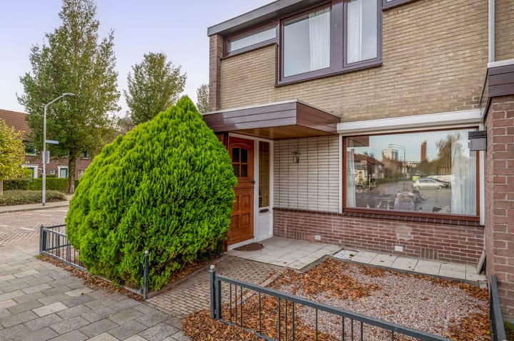 Photo 9 of Zeestraat 1