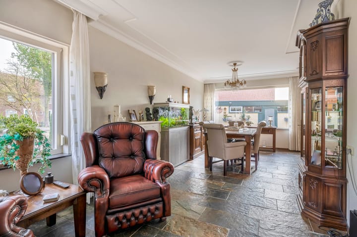 Photo 14 of Zeestraat 1