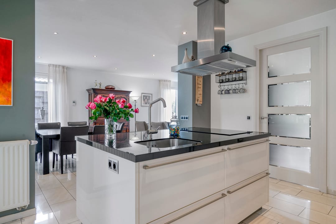 Photo 17 of Beekstraat 3