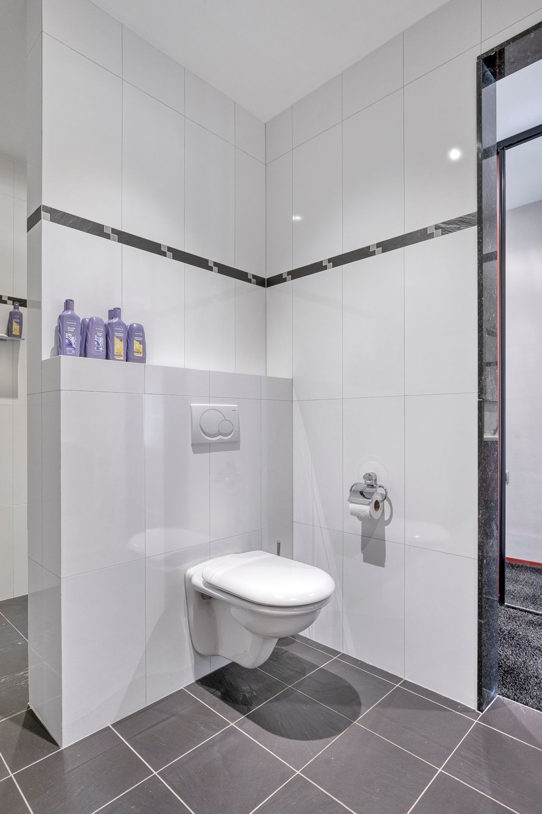 Photo 26 of Beekstraat 3