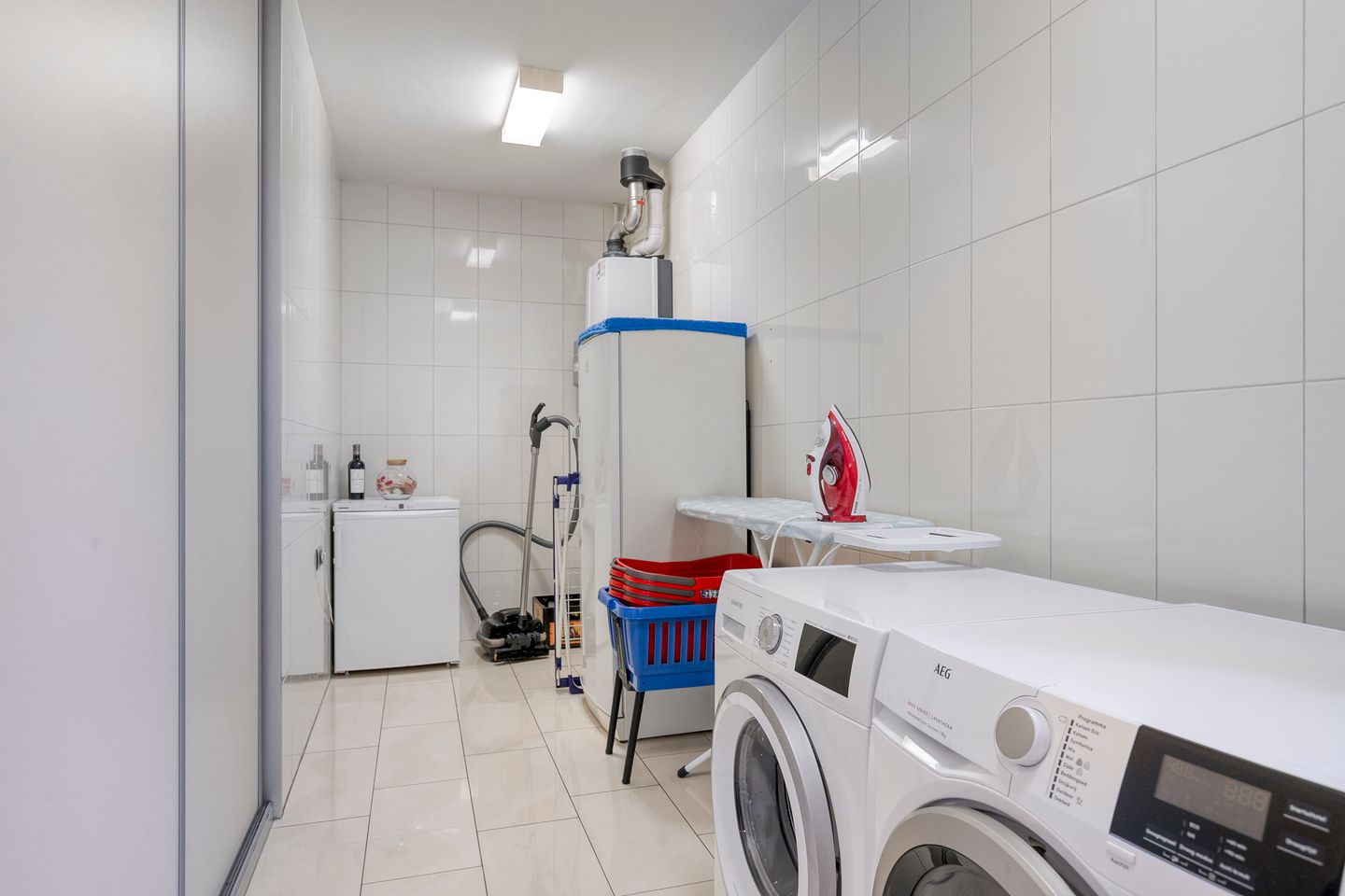 Photo 34 of Beekstraat 3