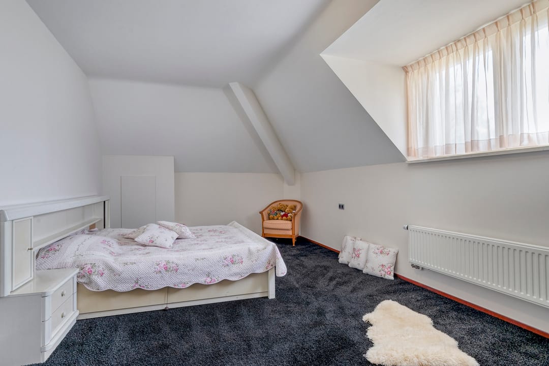 Photo 37 of Beekstraat 3