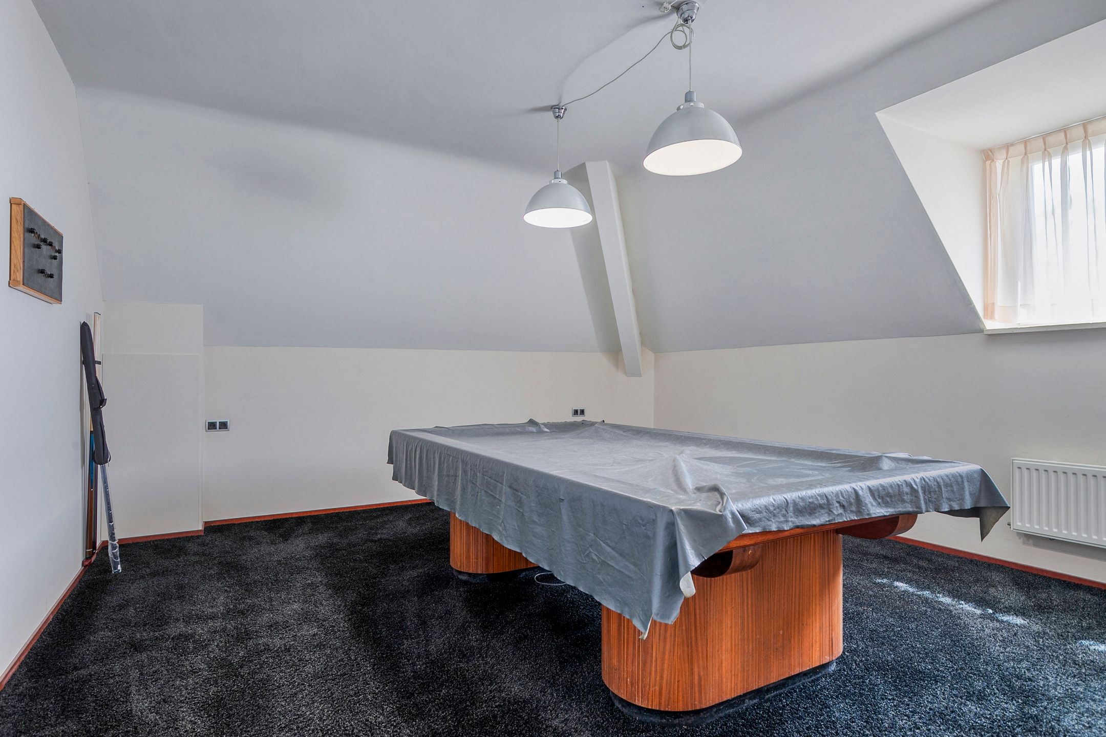 Photo 39 of Beekstraat 3