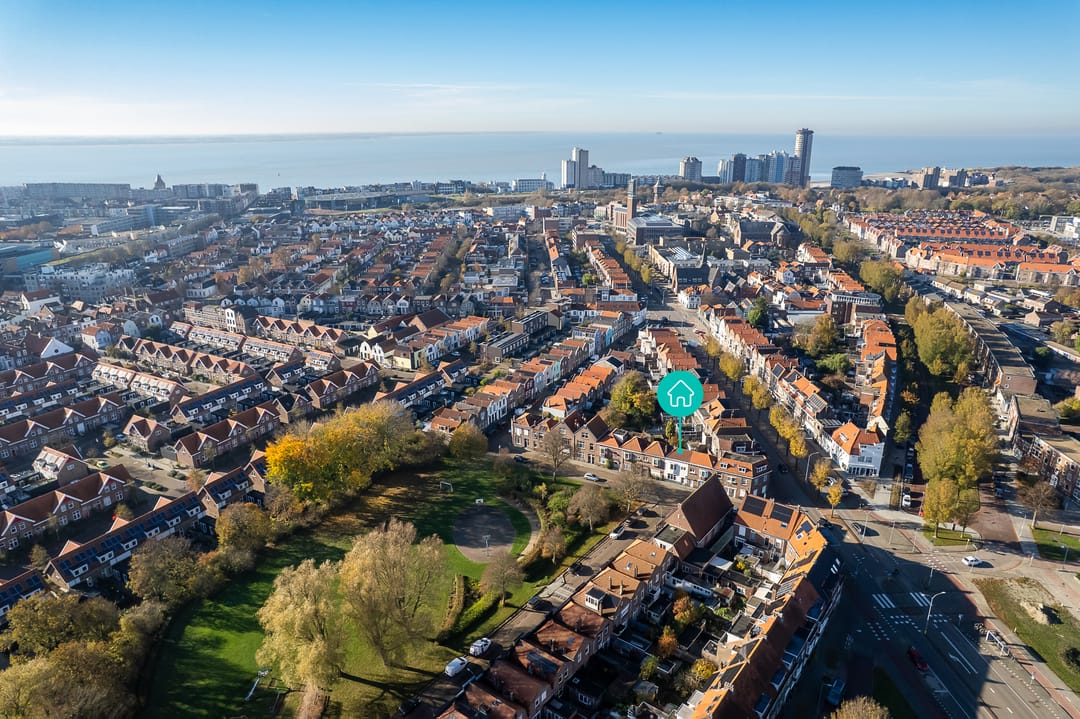 Photo 2 of De Lannoystraat 15