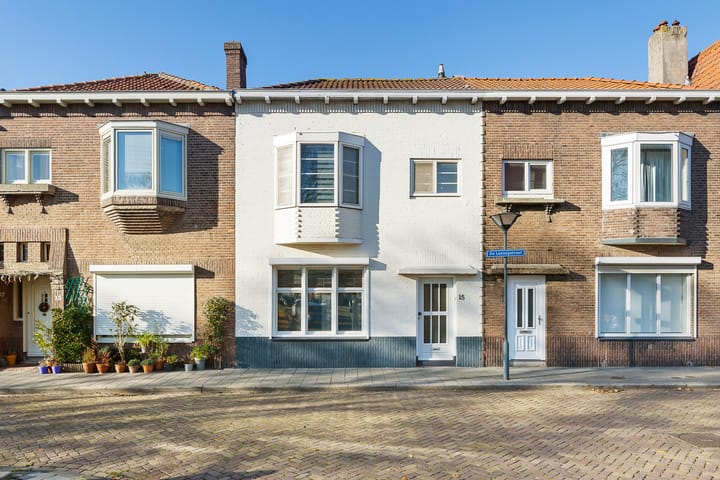 Photo 4 of De Lannoystraat 15