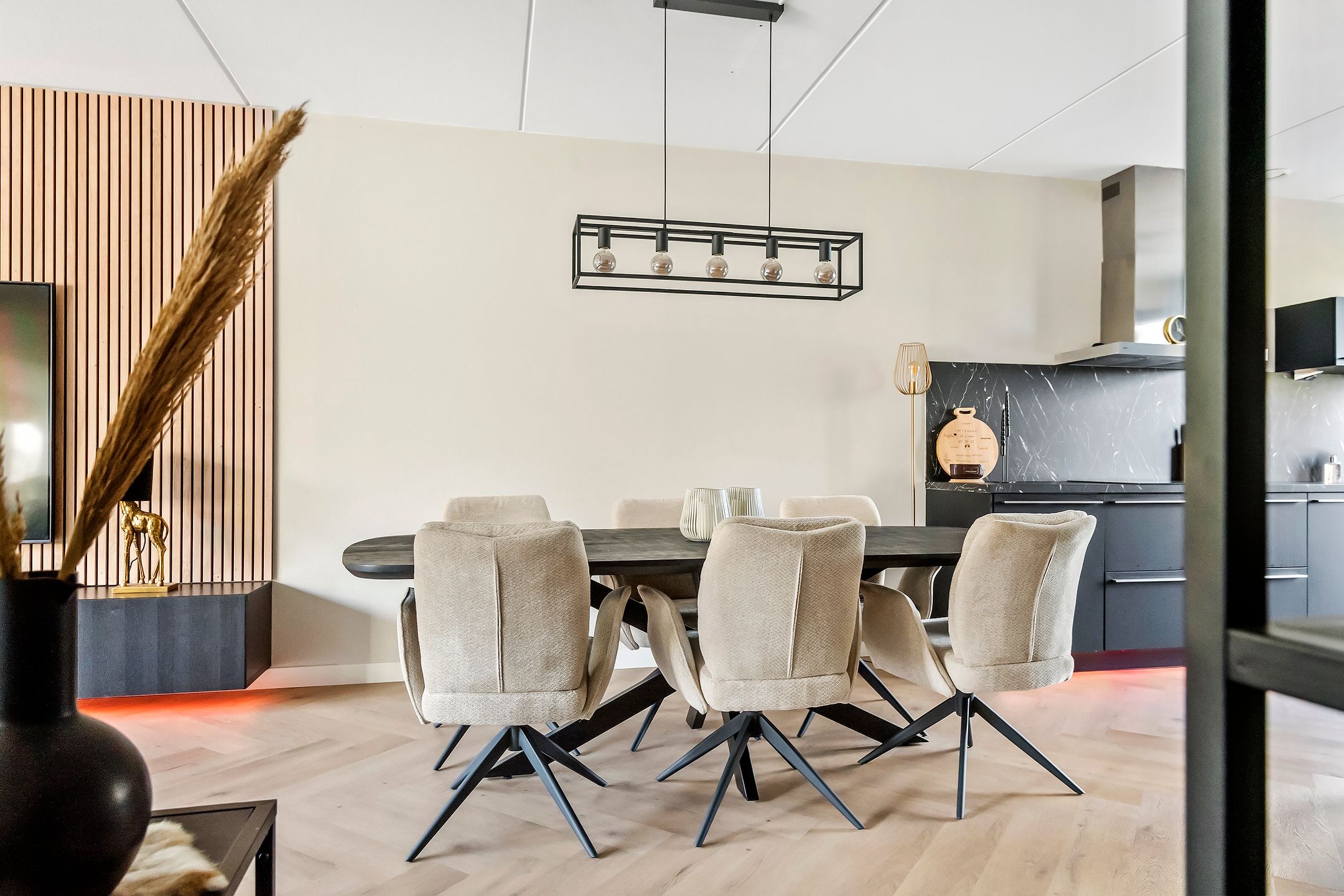 Foto 15 van Buitenhof 32