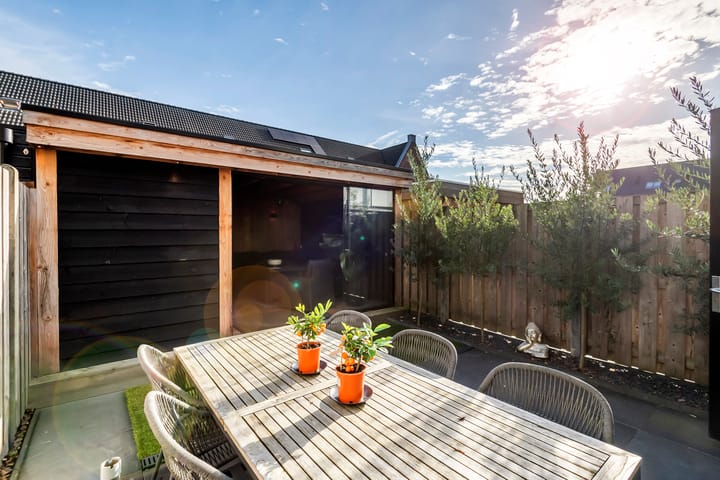 Photo 32 of Buitenhof 32