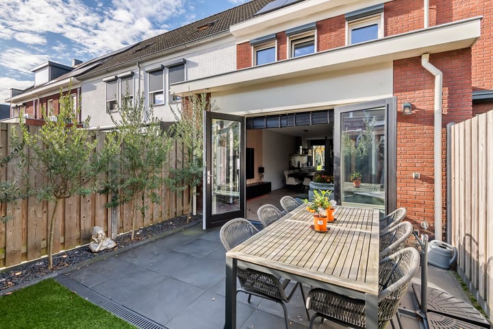 Photo 34 of Buitenhof 32