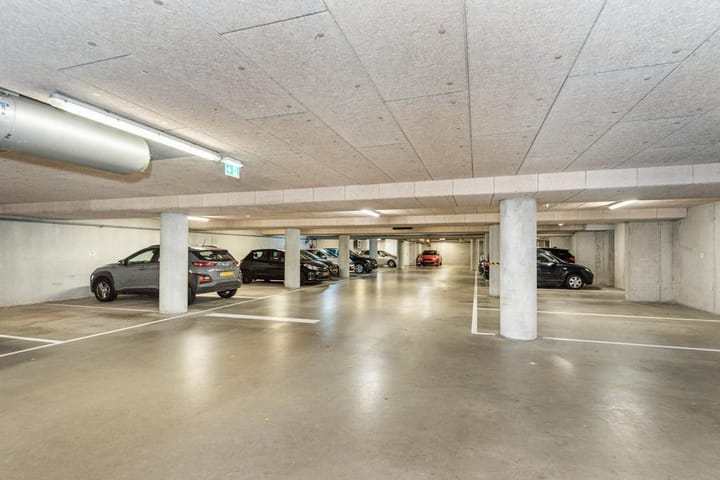 Foto 25 van Ambachtsgaarde 326