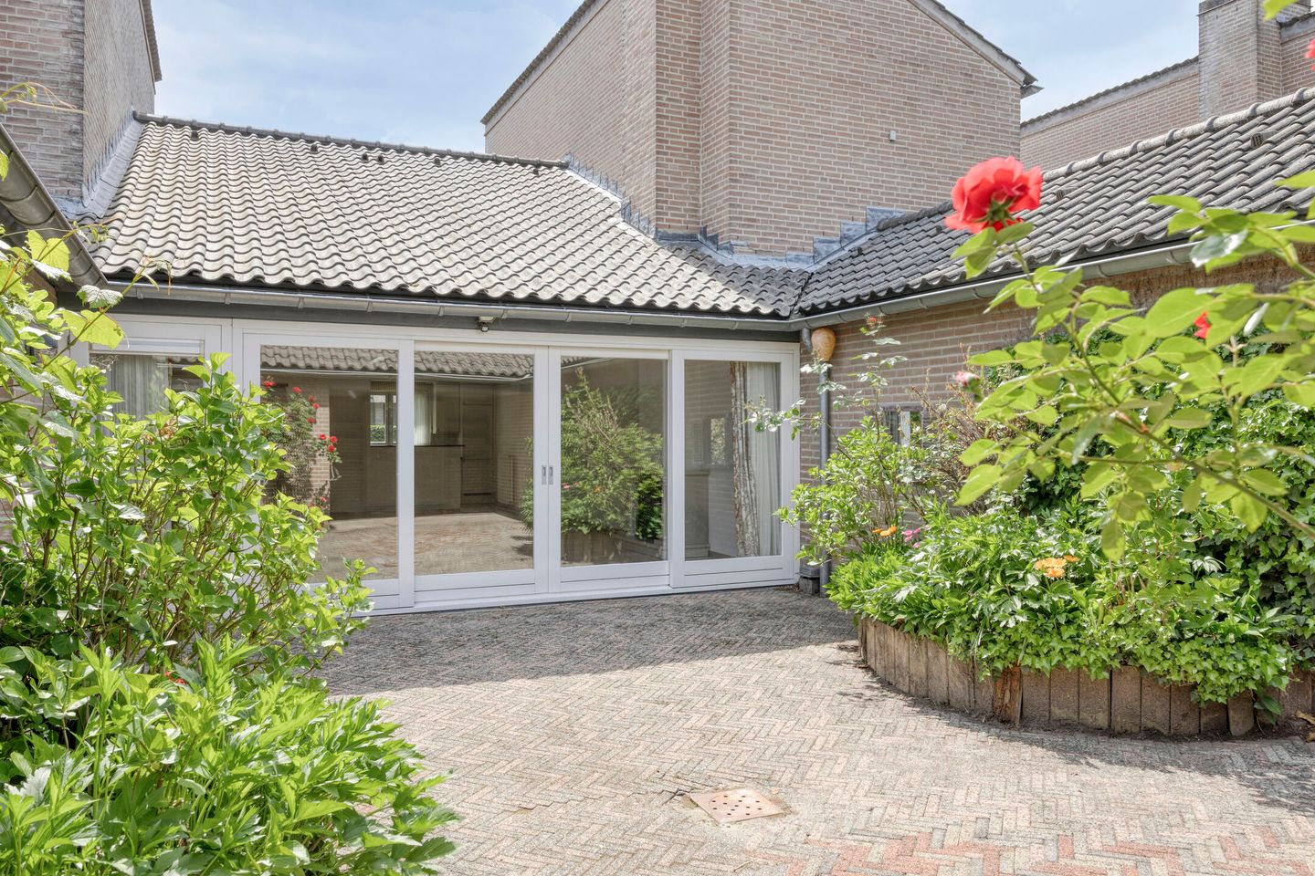 Foto 35 van Burgemeester Mazairaclaan 49