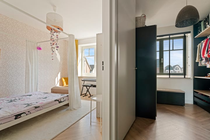 Photo 18 of Oleanderlaan 30