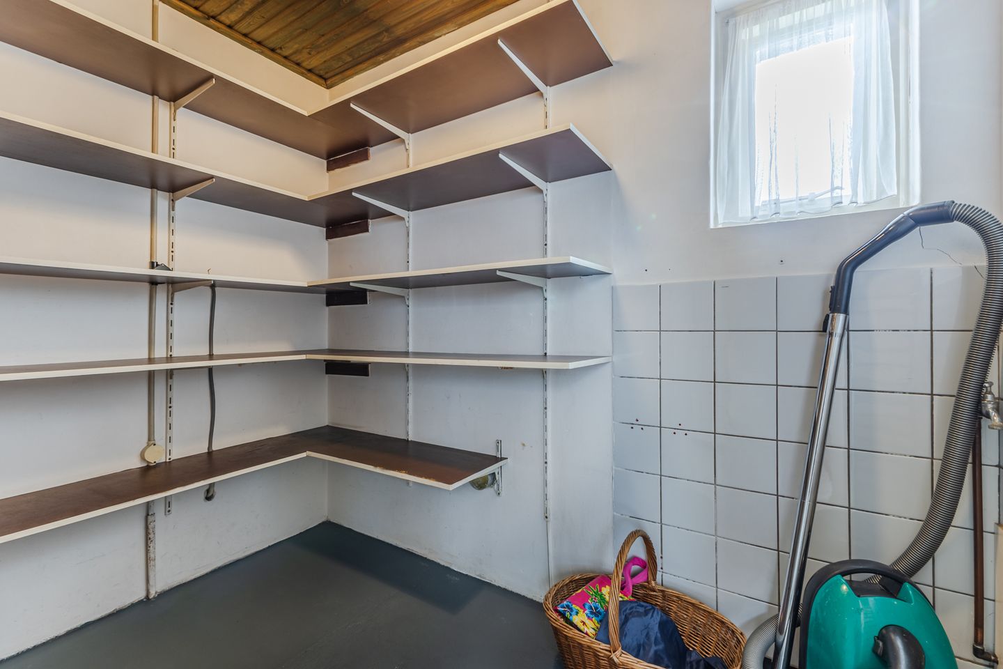 Photo 20 of St.-Christoffelstraat 37