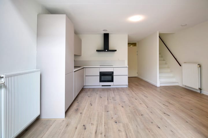 Photo 14 of Mattenbiesstraat 125