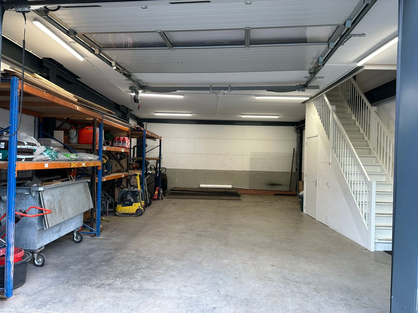 View photo 3 of Anthonie Fokkerstraat 57-R