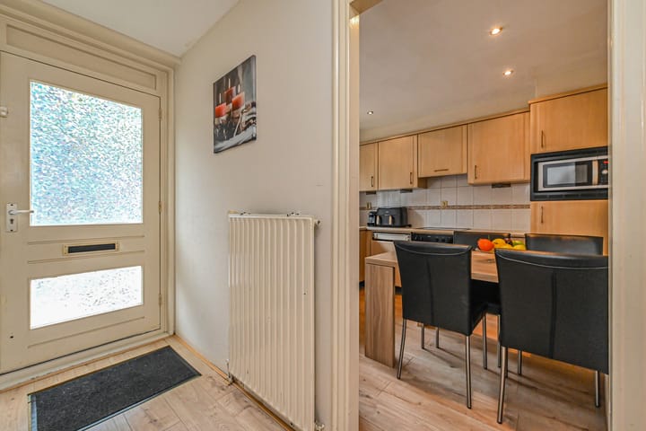 Foto 7 van Middenmolenlaan 189